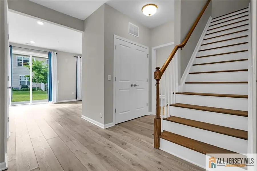 -707 Greenland Square, Highland Park, NJ 08904 - #3