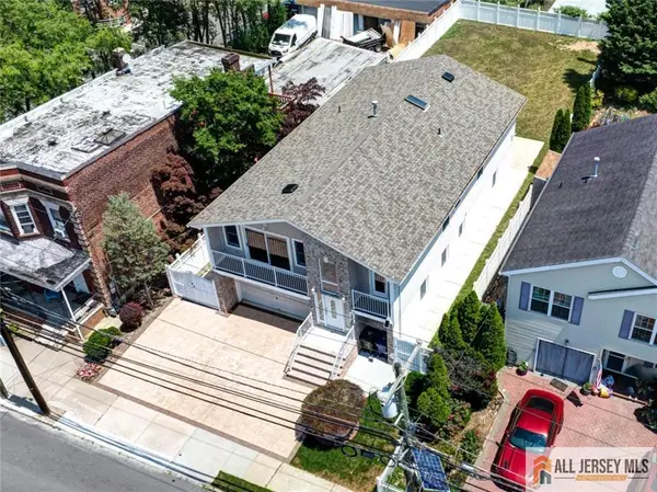 -278 Rector Street, Perth Amboy, NJ 08861