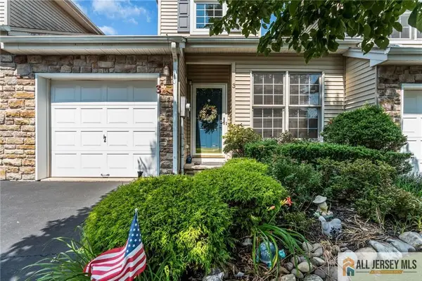-3 Silcox Place, , NJ 08873