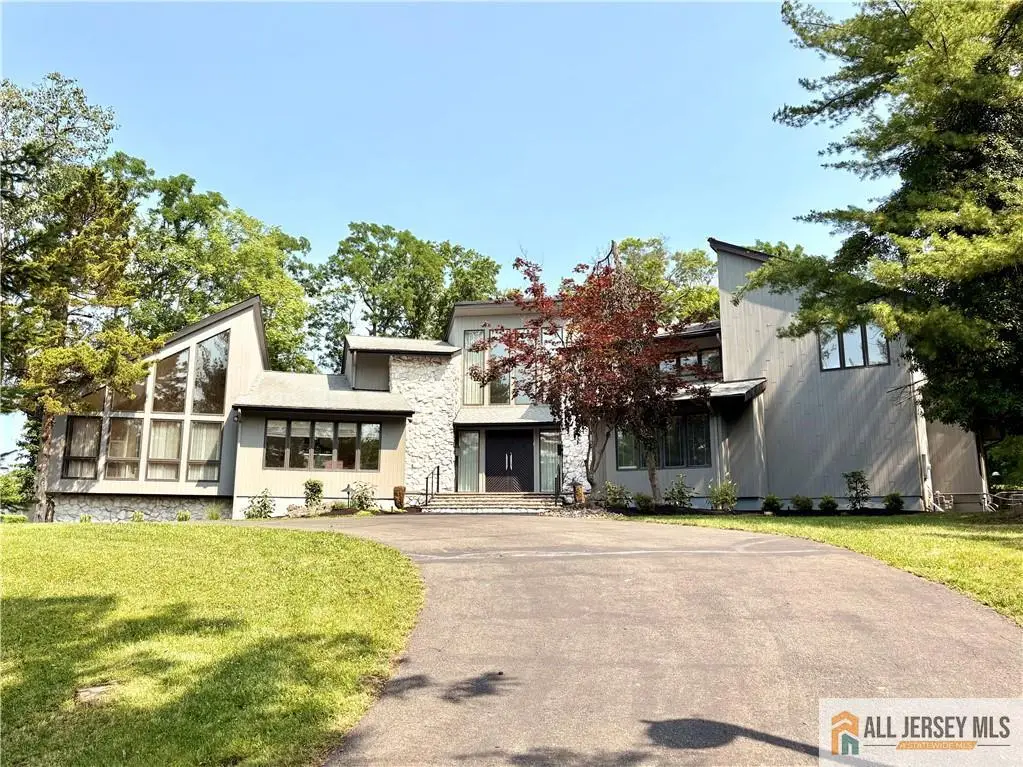 -46 Calvert Avenue, Edison, NJ 08820 - #1