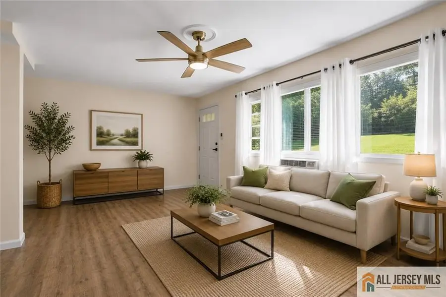-903 Cricket Lane, Woodbridge, NJ 07095 - #3