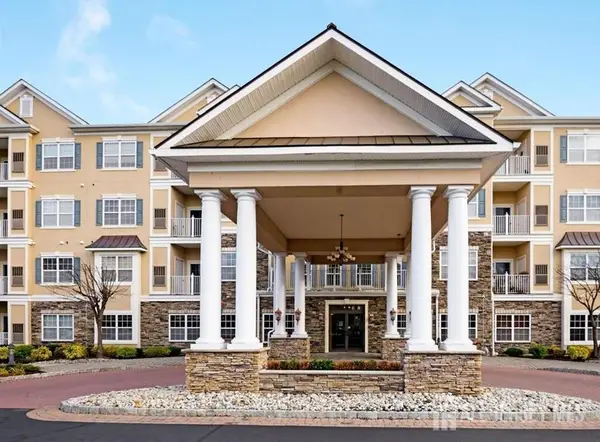 -540 Cranbury Road #323, East Brunswick, NJ 08816