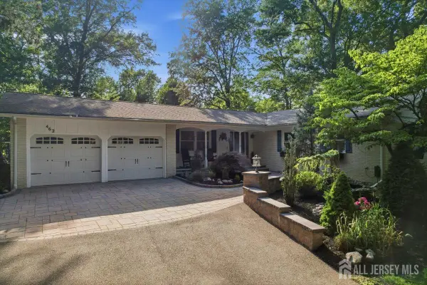 -462 Blue Ridge Avenue, Piscataway, NJ 08854