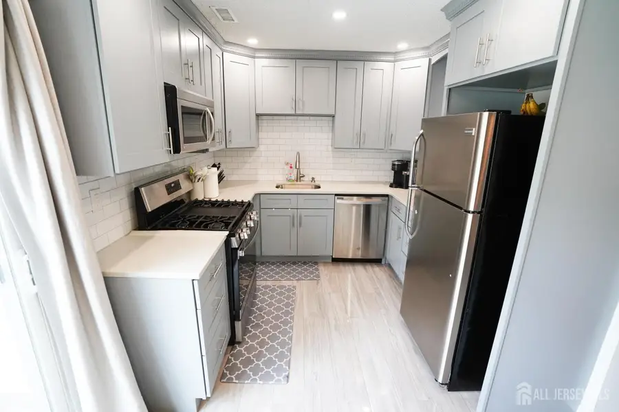 -18 Keith Court, South Brunswick, NJ 08824 - #2