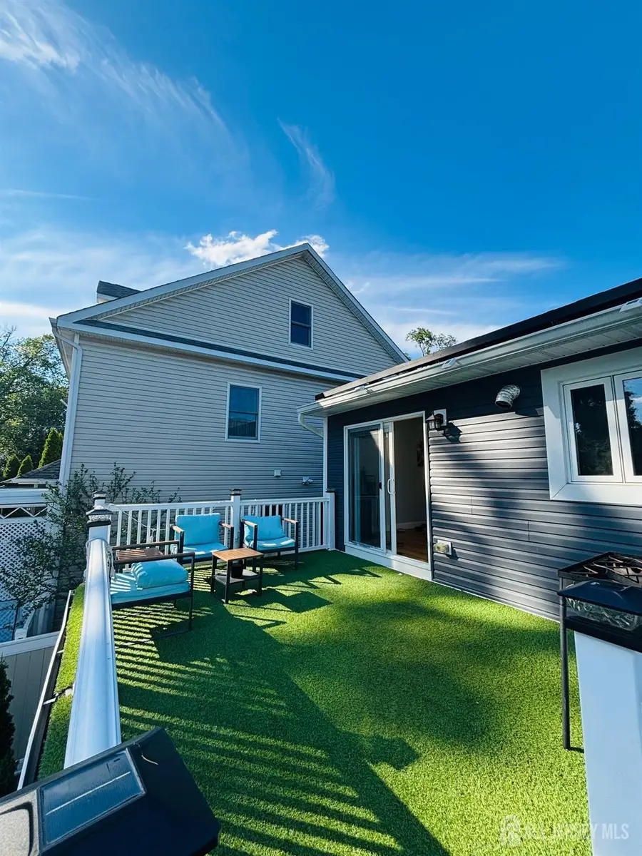 -417 Jefferson Avenue, Dunellen, NJ 08812 - #3