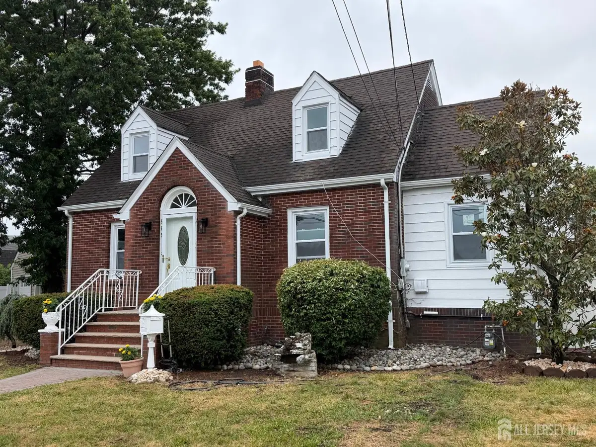 -565 Crows Mill Road, Fords, NJ 08863 - #1