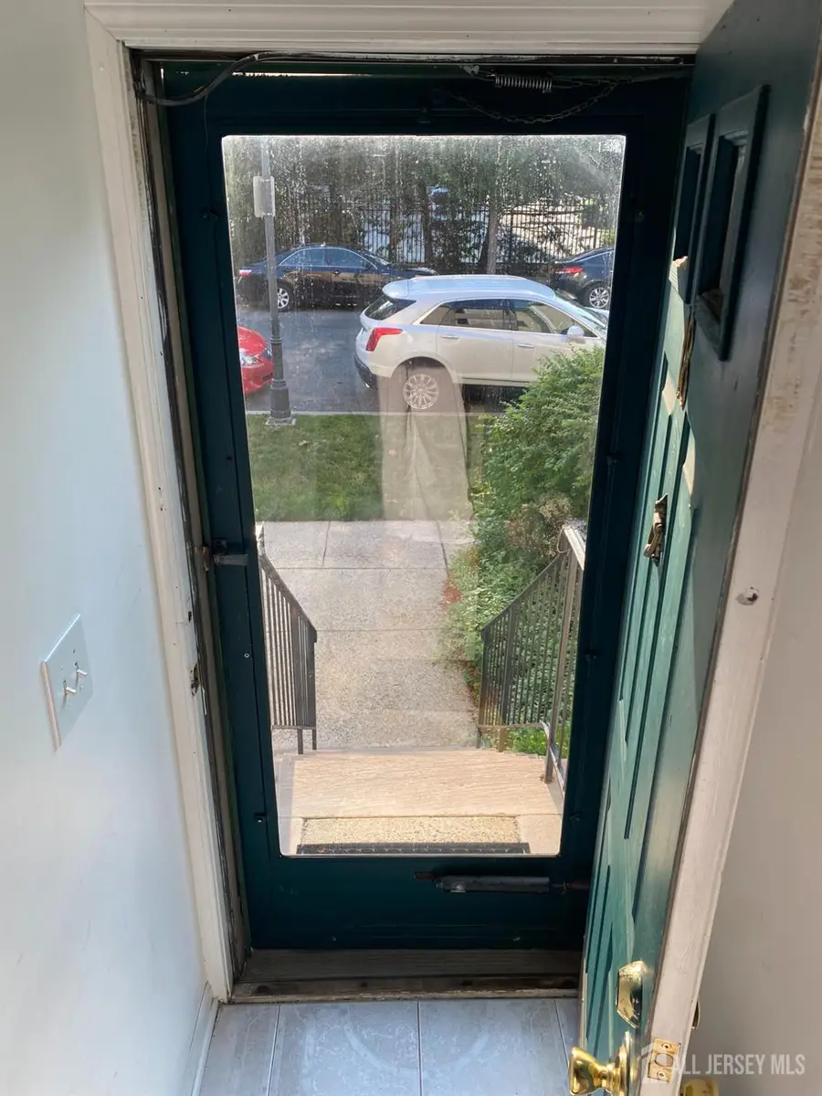 -18 Colgate Drive, Newark, NJ 07103 - #3