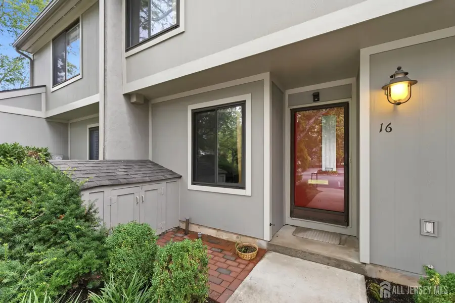 -16 Irongate Street, Metuchen, NJ 08840 - #3