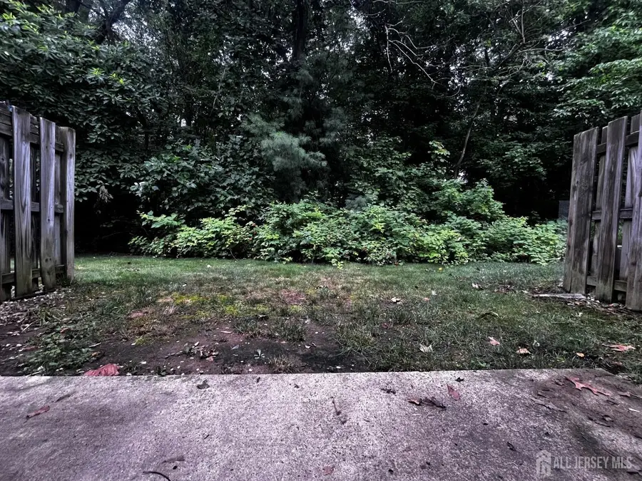-260 Palombi Court, East Brunswick, NJ 08816 - #3