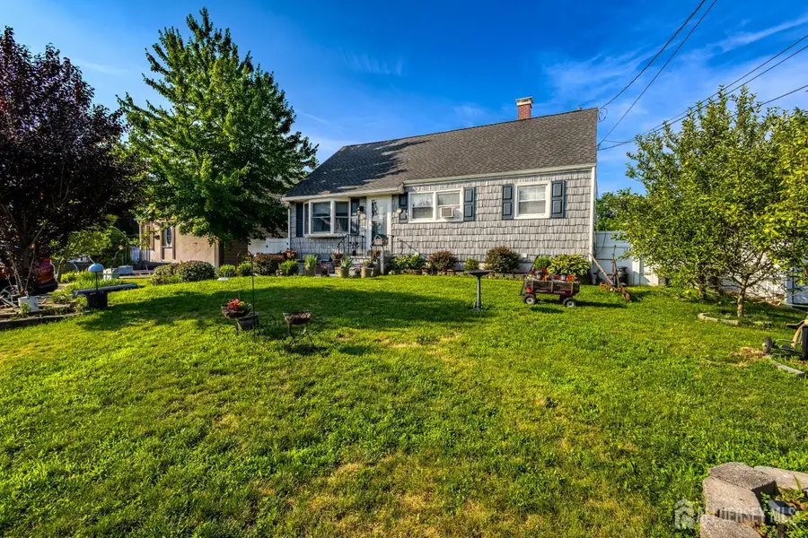 -113 S Mckinley Avenue, Iselin, NJ 08830 - #2