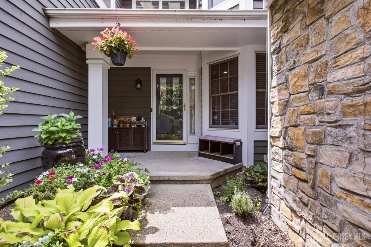 -72 Coriander Drive, Princeton, NJ 08540 - #1