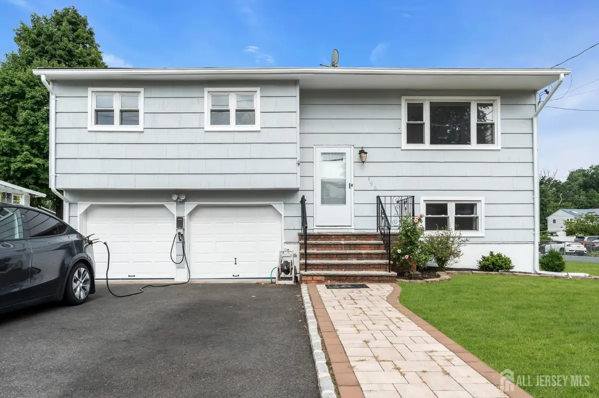 -125 Jeff Street, Edison, NJ 08837 - #1