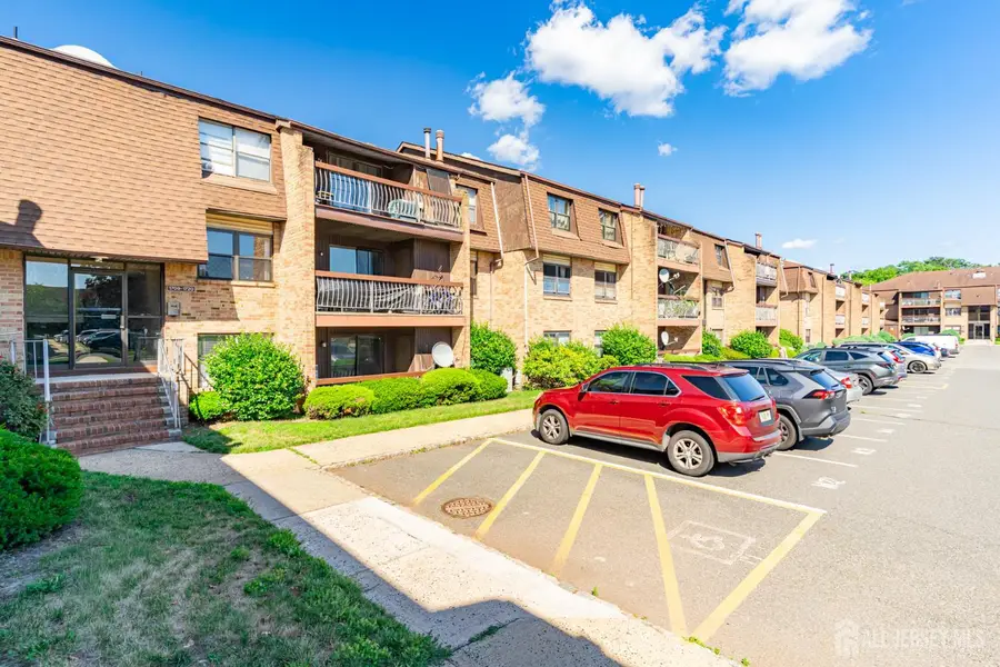 -1719 Raspberry Court, Edison, NJ 08817 - #3