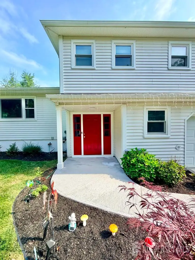-4 Dorset Way, Edison, NJ 08820 - #3