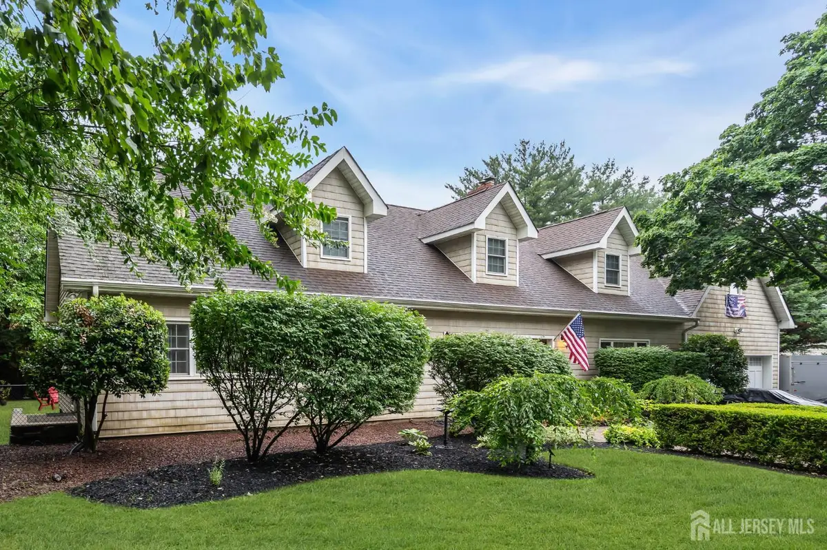 -266 Orchard Avenue, Belford, NJ 07718 - #1