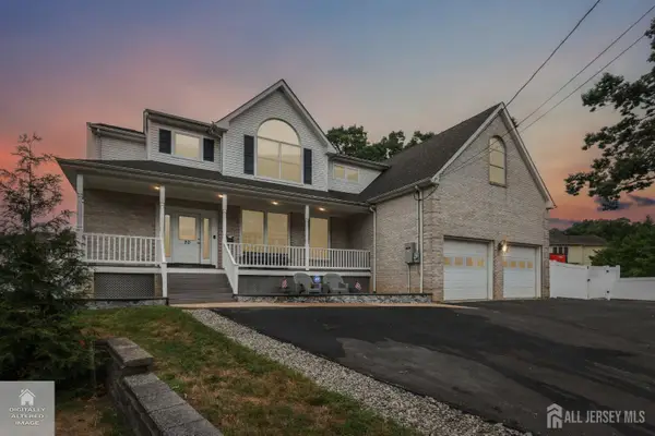 -20 Ivy Place, Monroe, NJ 08831