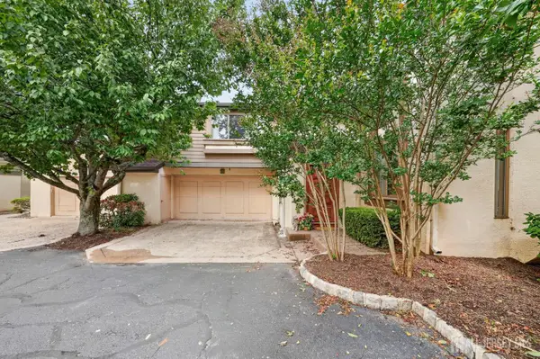 -461 Sayre Drive, Plainsboro, NJ 08540