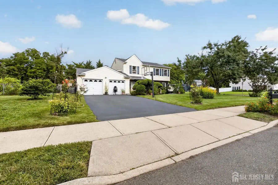 -2 Dennison Place, Plainsboro, NJ 08536 - #2