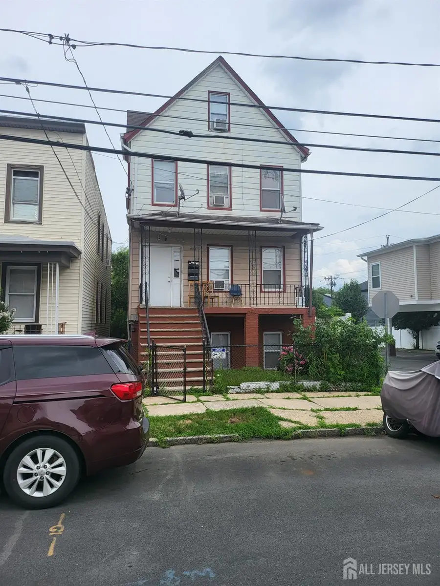 -640 Elizabeth Street, Perth Amboy, NJ 08861 - #2