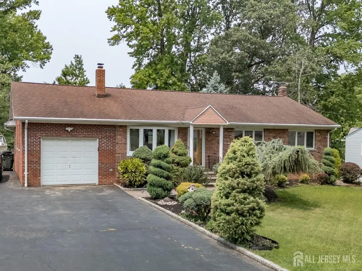 -27 Fagan Place, Colonia, NJ 07067 - #1