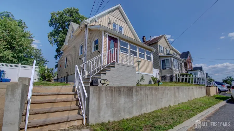 -32 Embroidery Street, Sayreville, NJ 08872 - #2