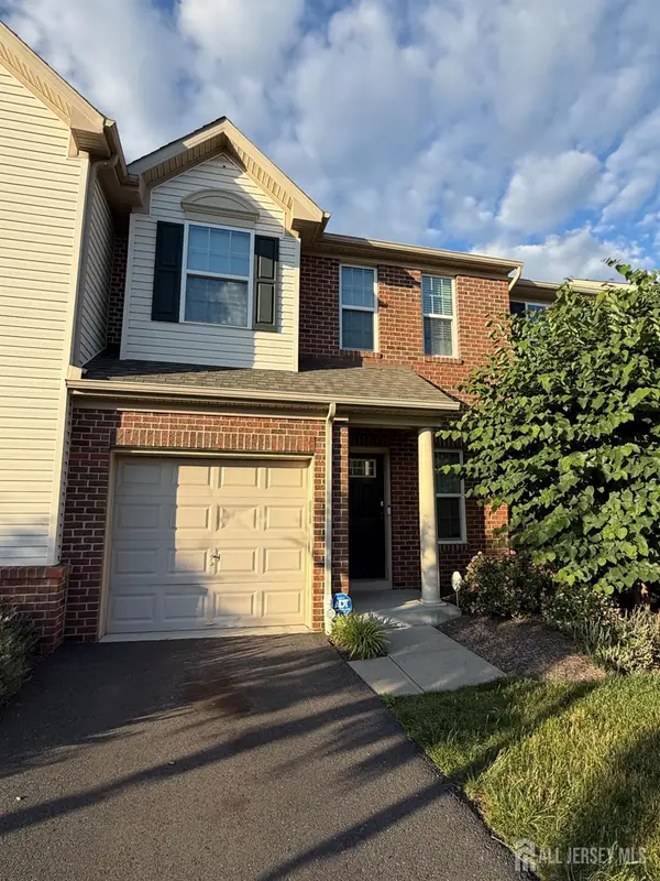 -26 Sundance Drive, Hamilton, NJ 08619
