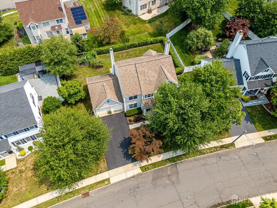 -11 Lafayette Drive, Kendall Park, NJ 08823 - #2