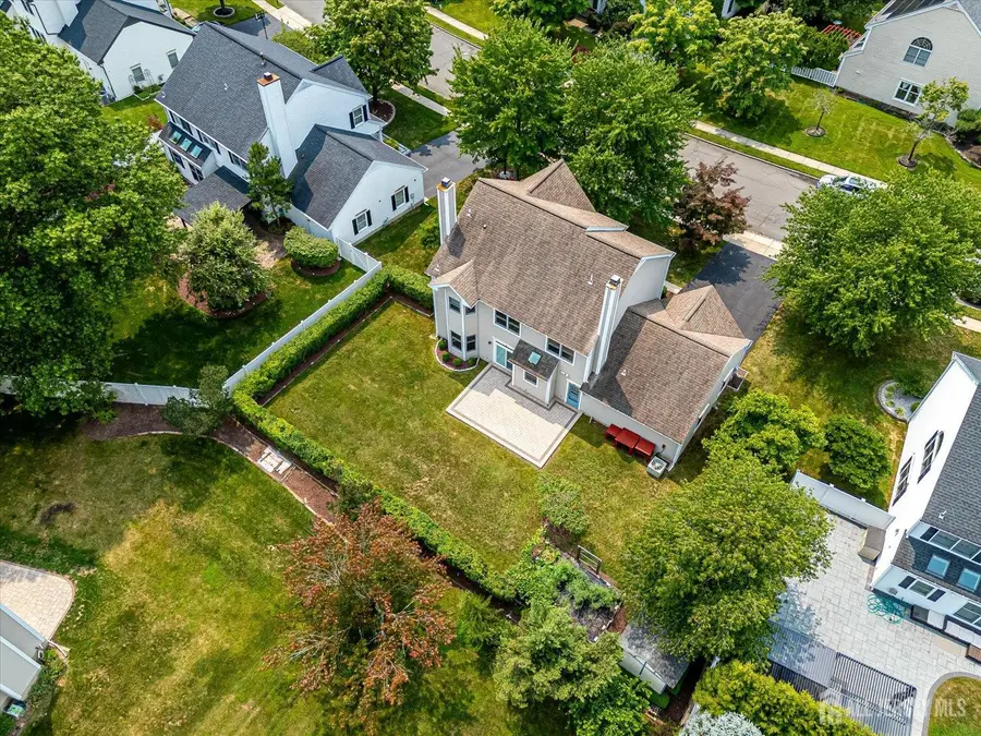 -11 Lafayette Drive, Kendall Park, NJ 08823 - #3