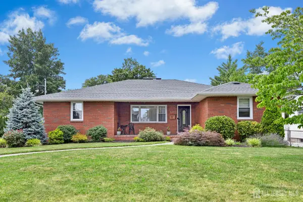 -125 W Minna Avenue, Avenel, NJ 07001