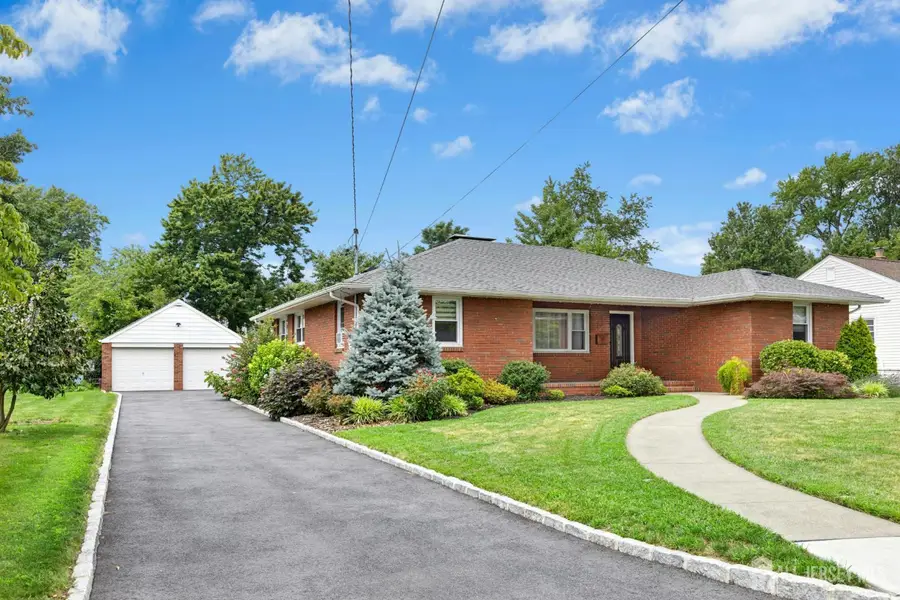 -125 W Minna Avenue, Avenel, NJ 07001 - #2