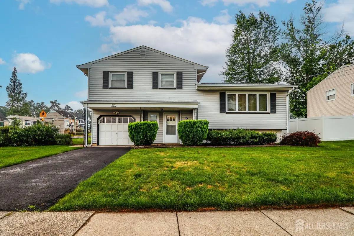 -5 Thelma Court, Colonia, NJ 07067 - #1