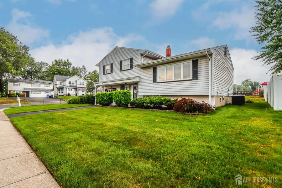 -5 Thelma Court, Colonia, NJ 07067 - #2