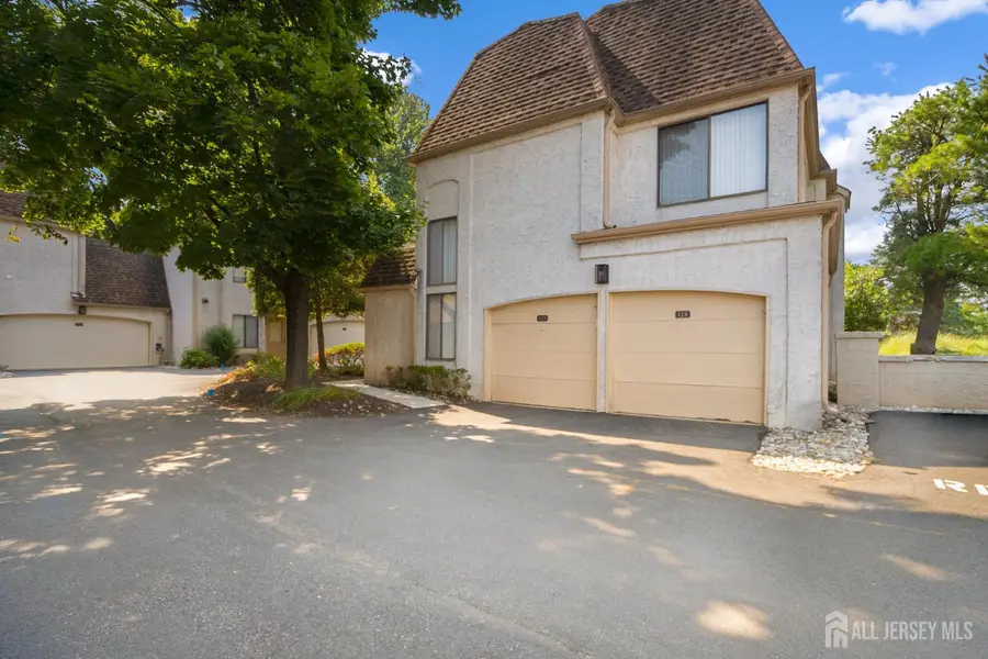 -124 Park Gate Drive, Edison, NJ 08820 - #2