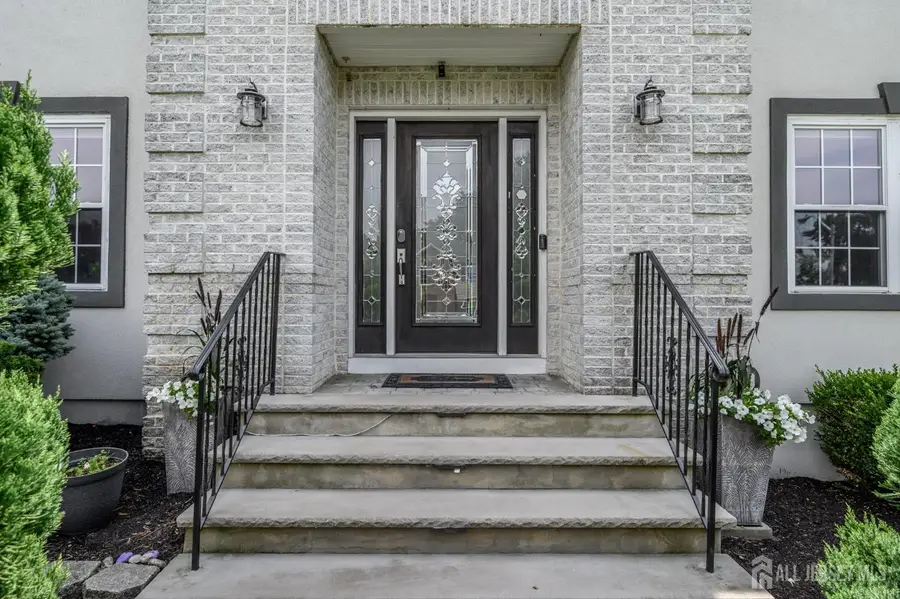 -8 Cecilia Court, Howell, NJ 07731 - #2