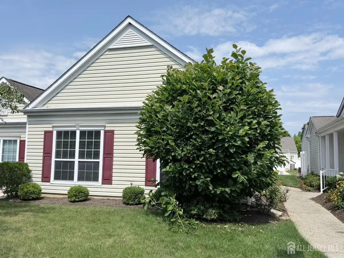 -556 NE Harrier Drive, Monroe, NJ 08831 - #1
