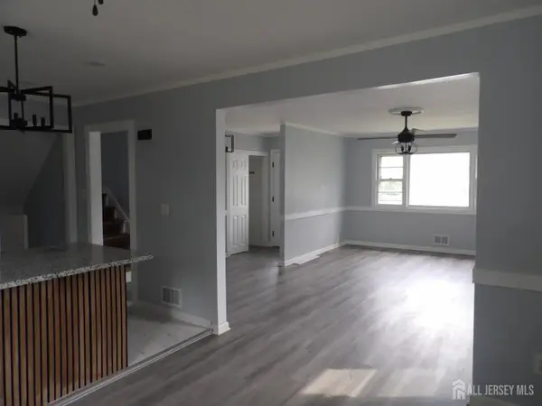 -4 Kelly Court, Mount Holly, NJ 08860