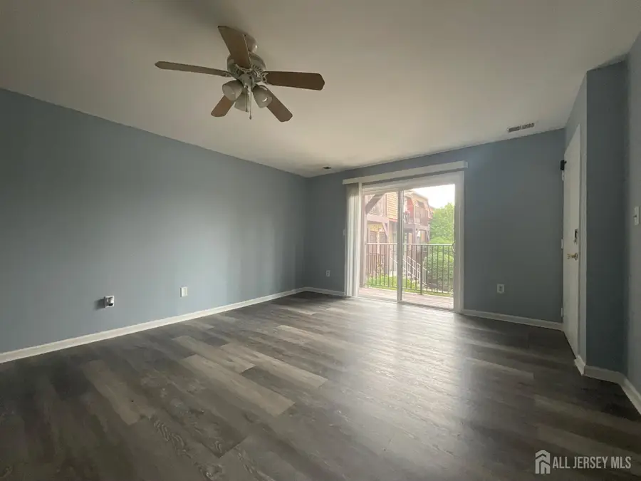 -1203 N Oaks Boulevard, North Brunswick, NJ 08902 - #3