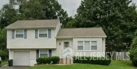 -305 Skene Drive, South Plainfield, NJ 07080