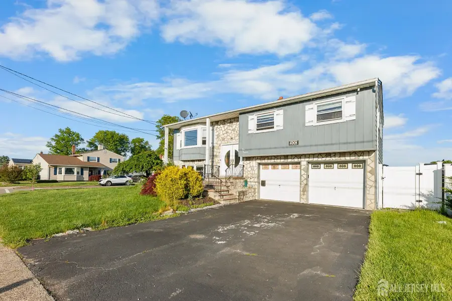 -200 Rosewood Lane, Port Reading, NJ 07064 - #3