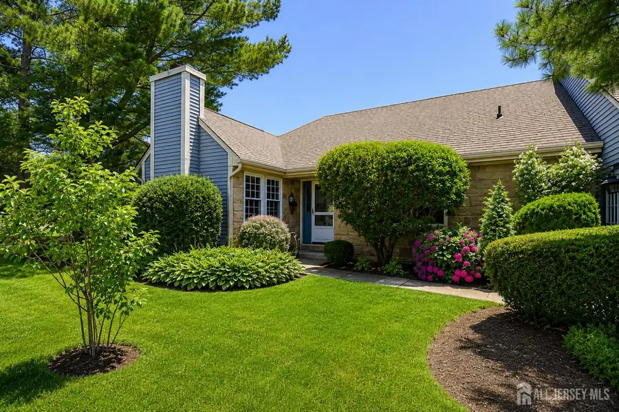 -1 Alexander Hamilton Court, Monroe, NJ 08831 - #3
