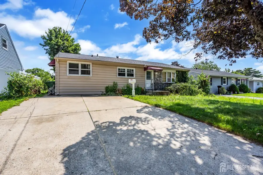 -106 Kendall Drive, Parlin, NJ 08859 - #2