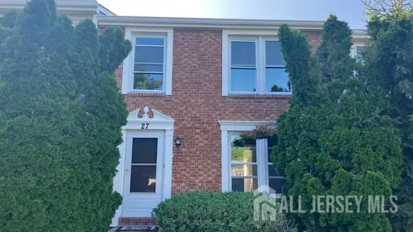 -27 Beechwood Court, South Brunswick, NJ 08852