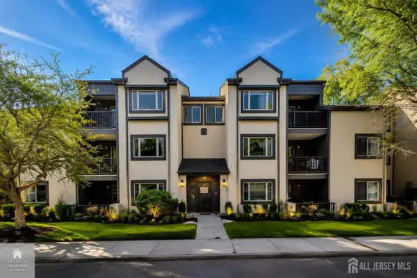 -2210 Sayre Drive, Plainsboro, NJ 08540