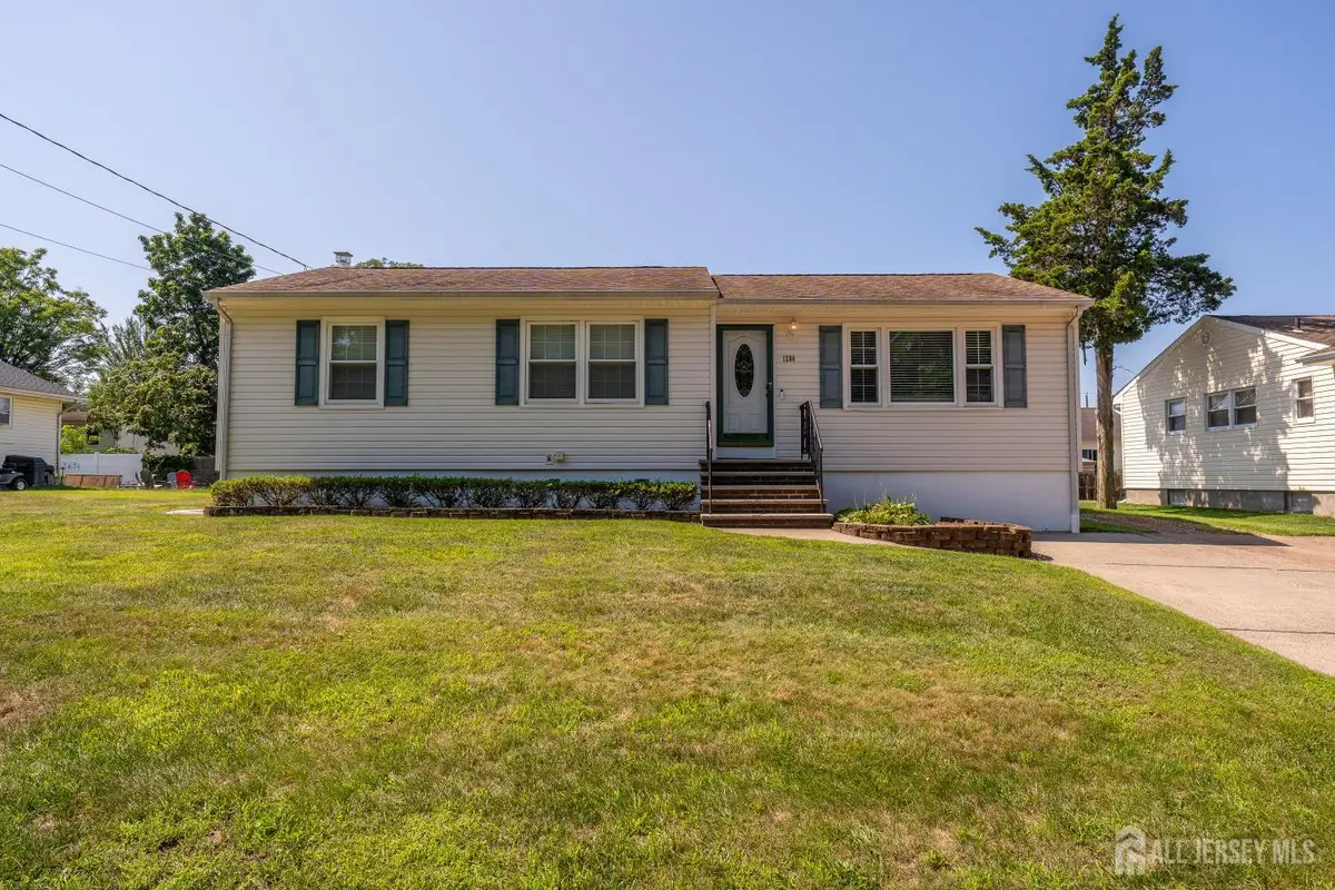 -1204 Hamilton Street, Somerset, NJ 08873 - #1
