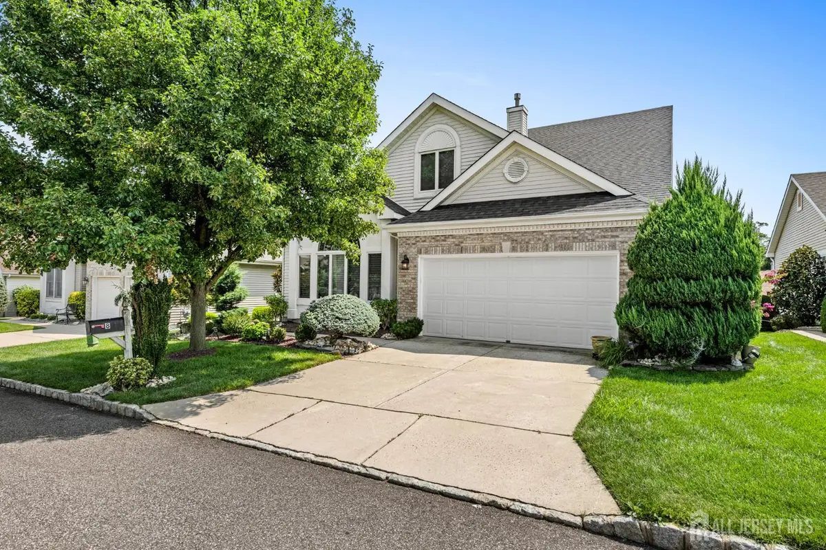 -8 Sherwood Drive, Monroe, NJ 08831 - #1