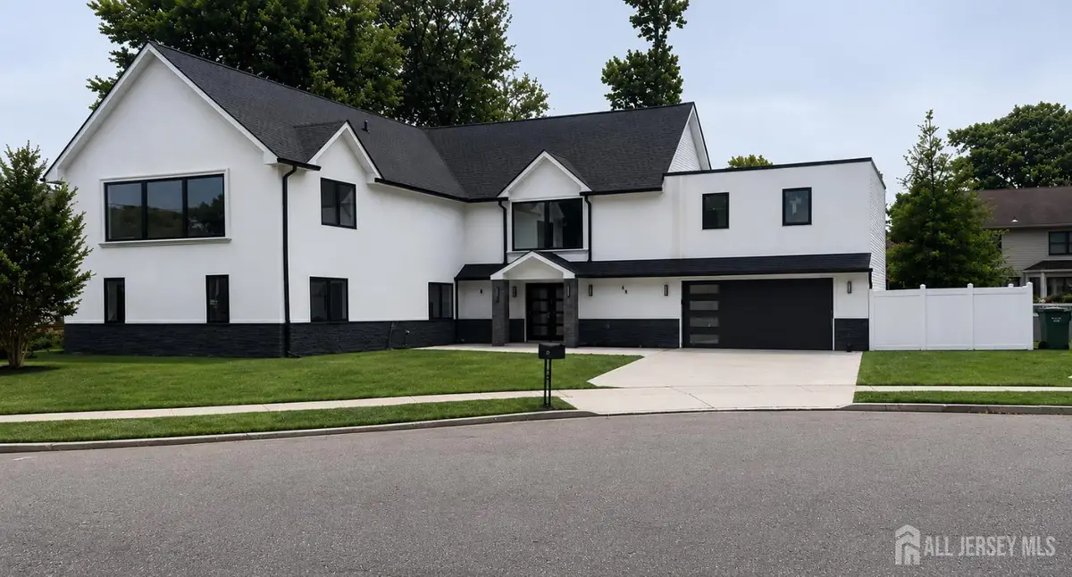 -19 Lisa Court, Colonia, NJ 07067 - #1