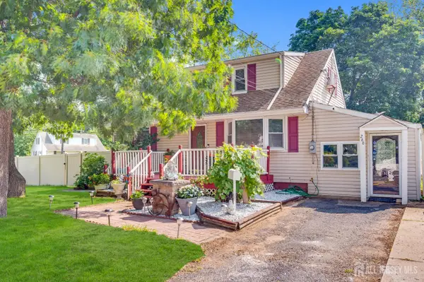 -1066 Englishtown Road, Old Bridge, NJ 08857