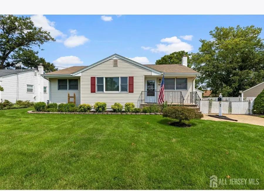 -21 Frazee Avenue, Sayreville, NJ 08879 - #2