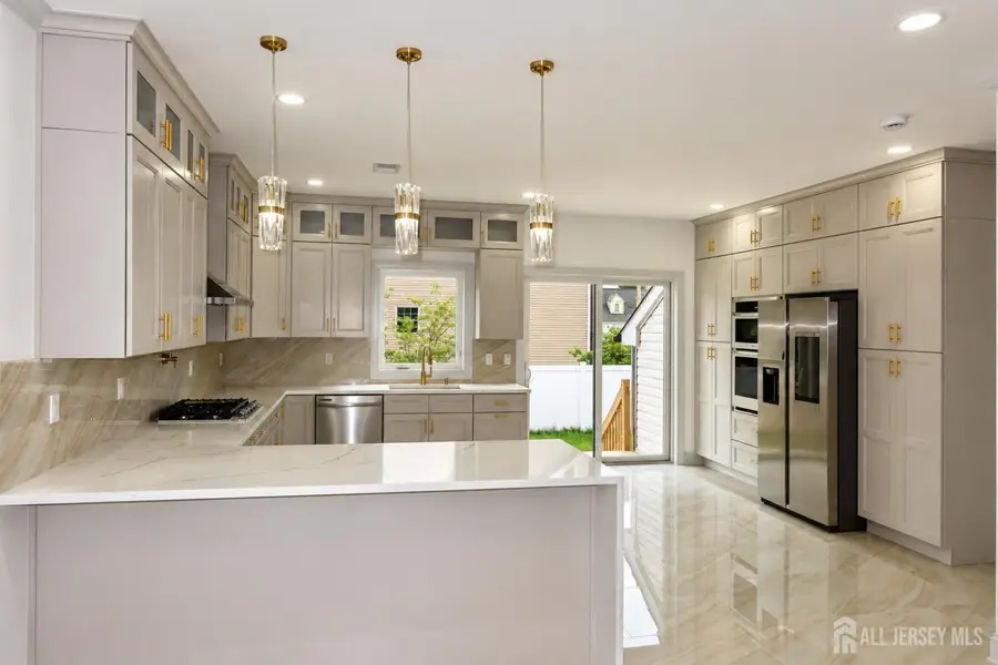 -46 Foyer Street, Edison, NJ 08817 - #3
