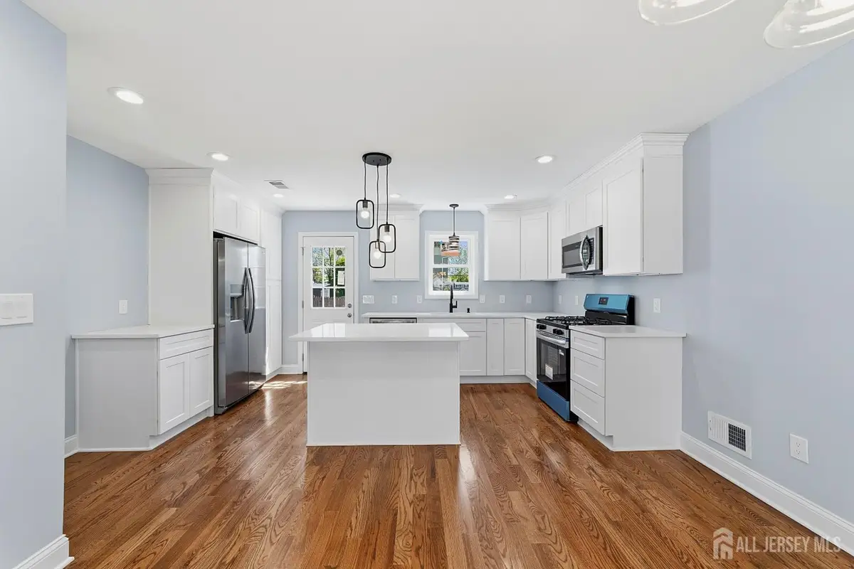 -270 Alpine Way, Laurence Harbor, NJ 08879 - #1